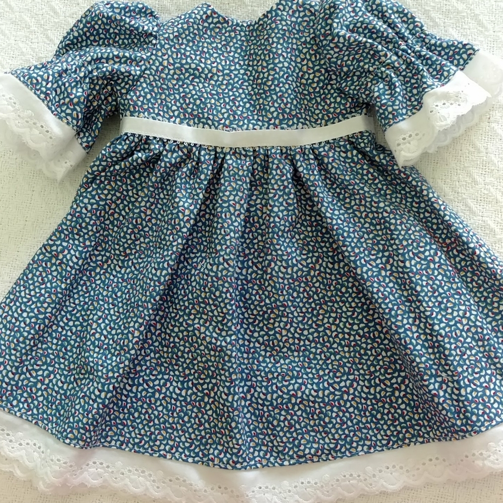 Doll dress
